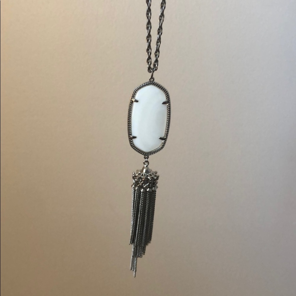 Kendra Scott Sliver and White Rayne necklace